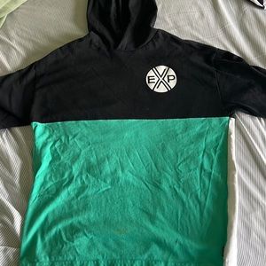 Express Short sleeve sweatshirt